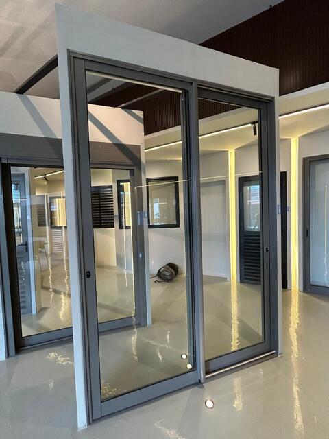 Trabalho Vidraçaria Golden